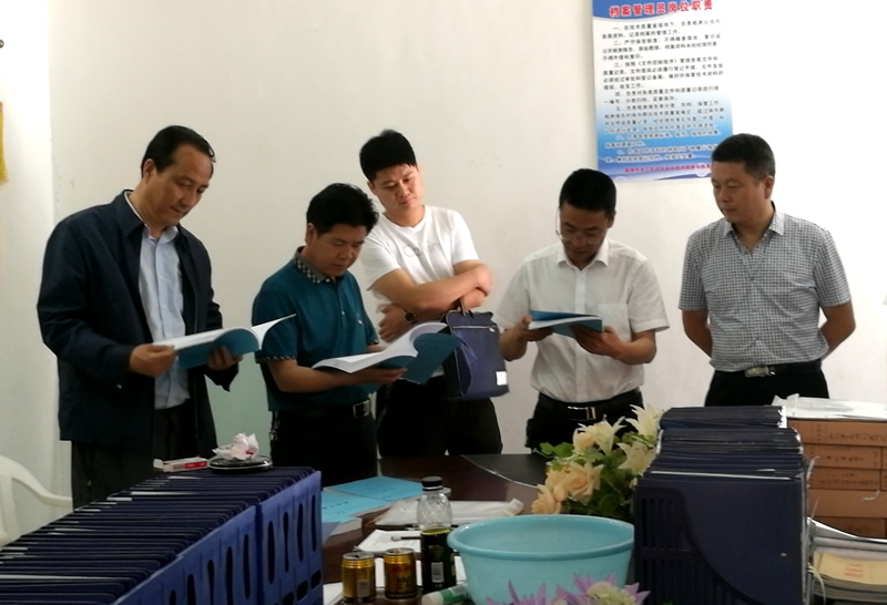 市委第三輪巡查第五巡查組深入市龍江城鄉(xiāng)發(fā)展集團(tuán)下屬機動車安全技術(shù)檢測公司和汽車服務(wù)公司開展巡查工作